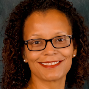 Headshot of Tasha Hott
